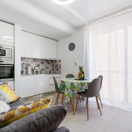Amarillo Soleado Apartman Torrevieja Kültér fotó