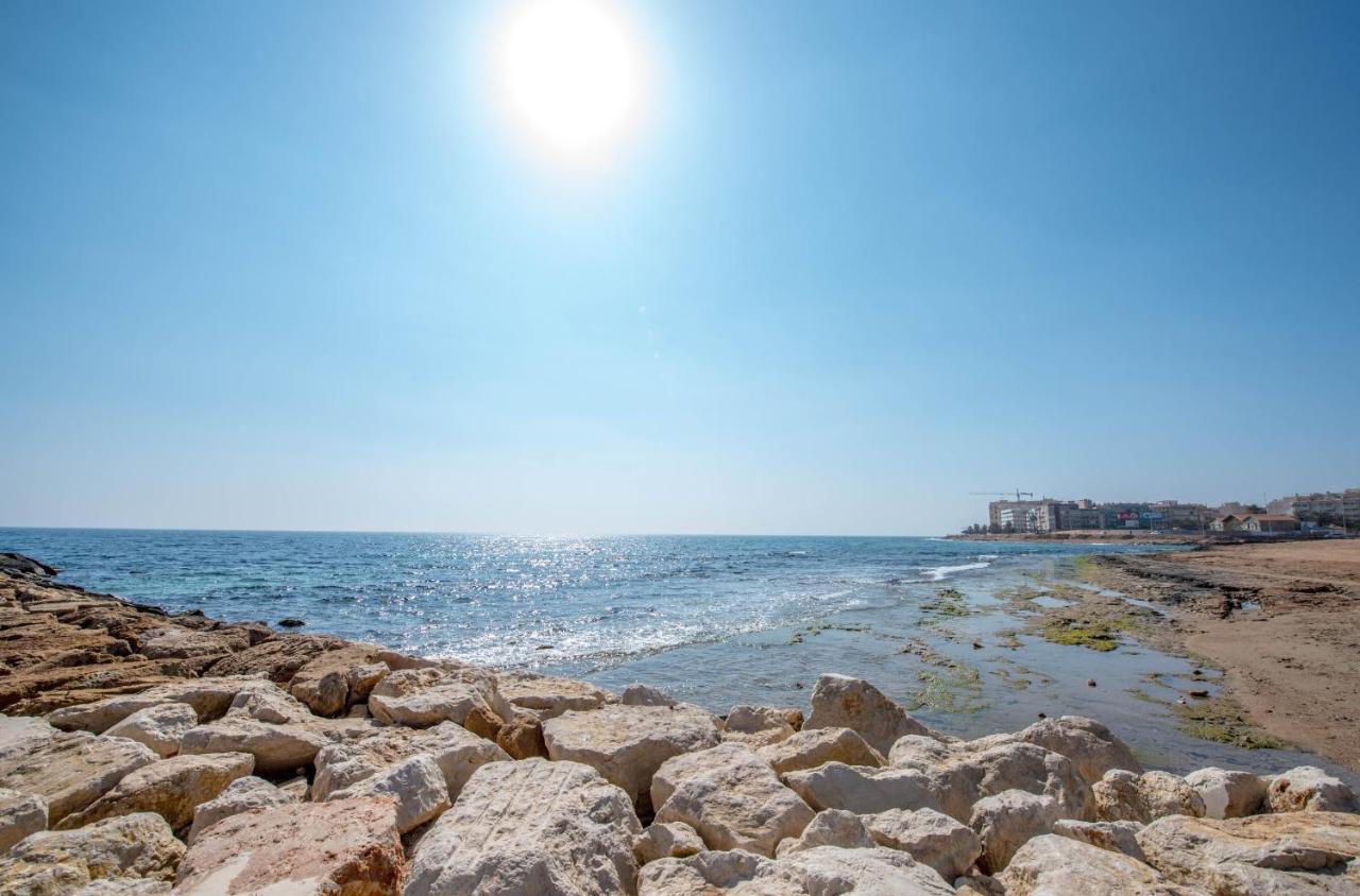 Amarillo Soleado Apartman Torrevieja Kültér fotó