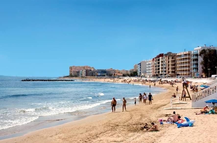 Amarillo Soleado Apartman Torrevieja Kültér fotó